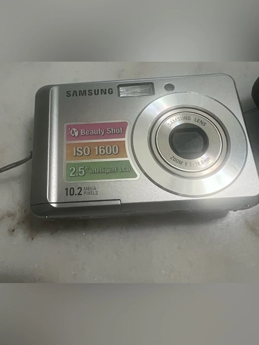 Samsung SL30 10.2MP Compact Digital Camera Intelligent LCD Silver Tested Works